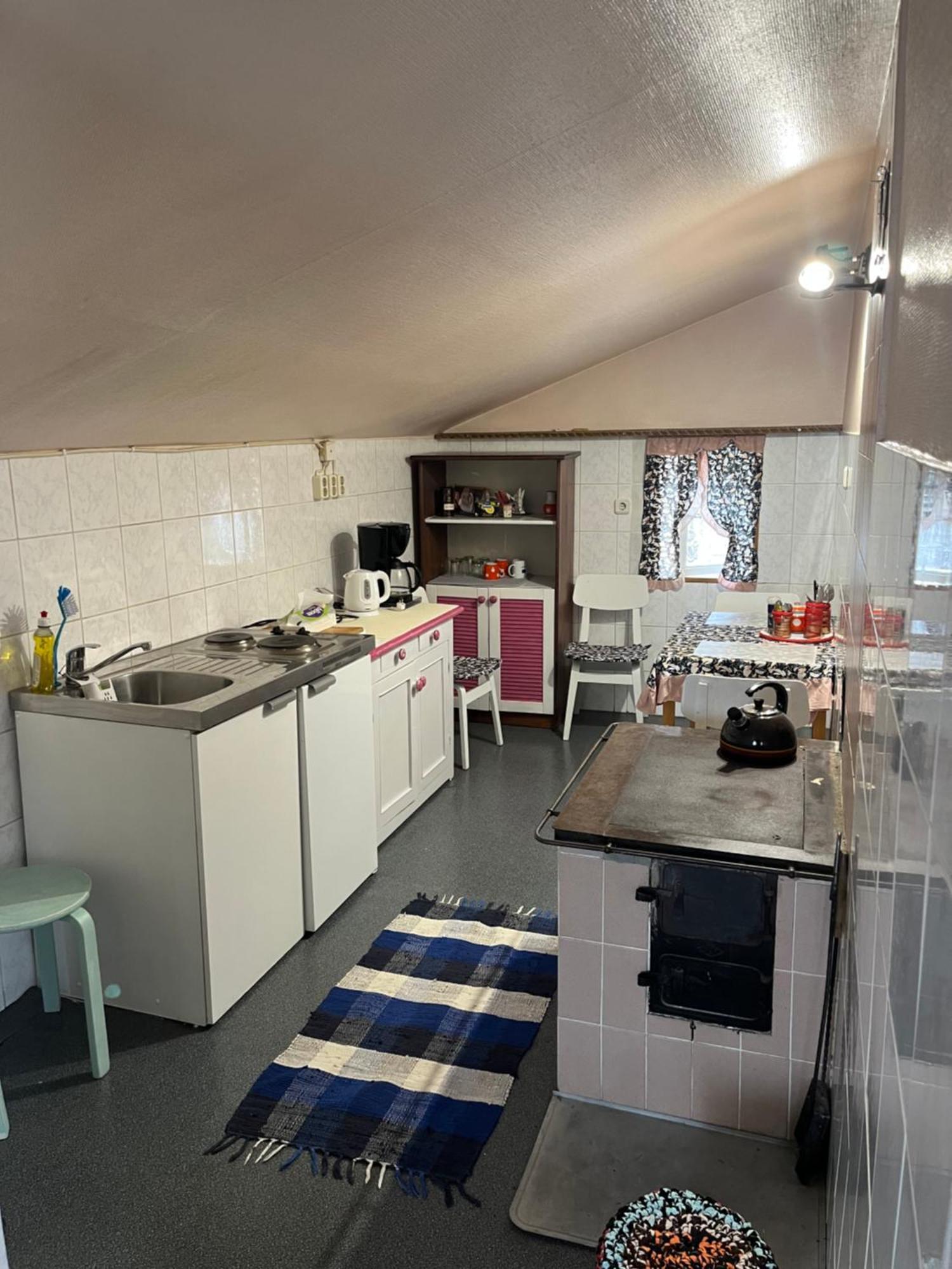 Homestay Kahri Accomodation